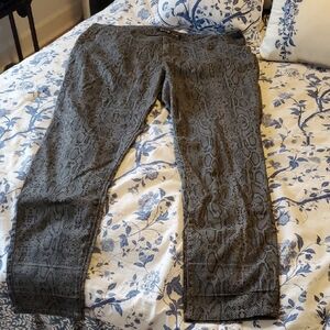 CELEBRITY PINK GREENISH GRAY AND BLACK LIZARD PRINT JEANS